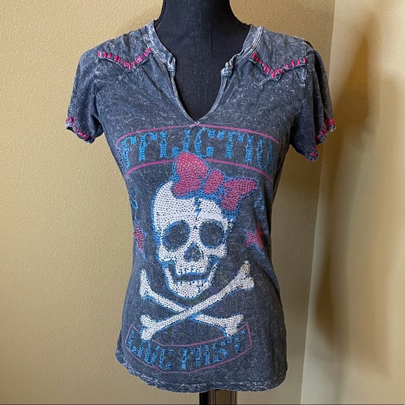 Affliction Tops - Affliction rhinestone skull short sleeve T-shirt.  Size M